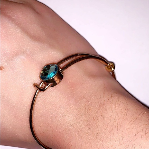 Hand designed bracelet - Picture 3 of 4